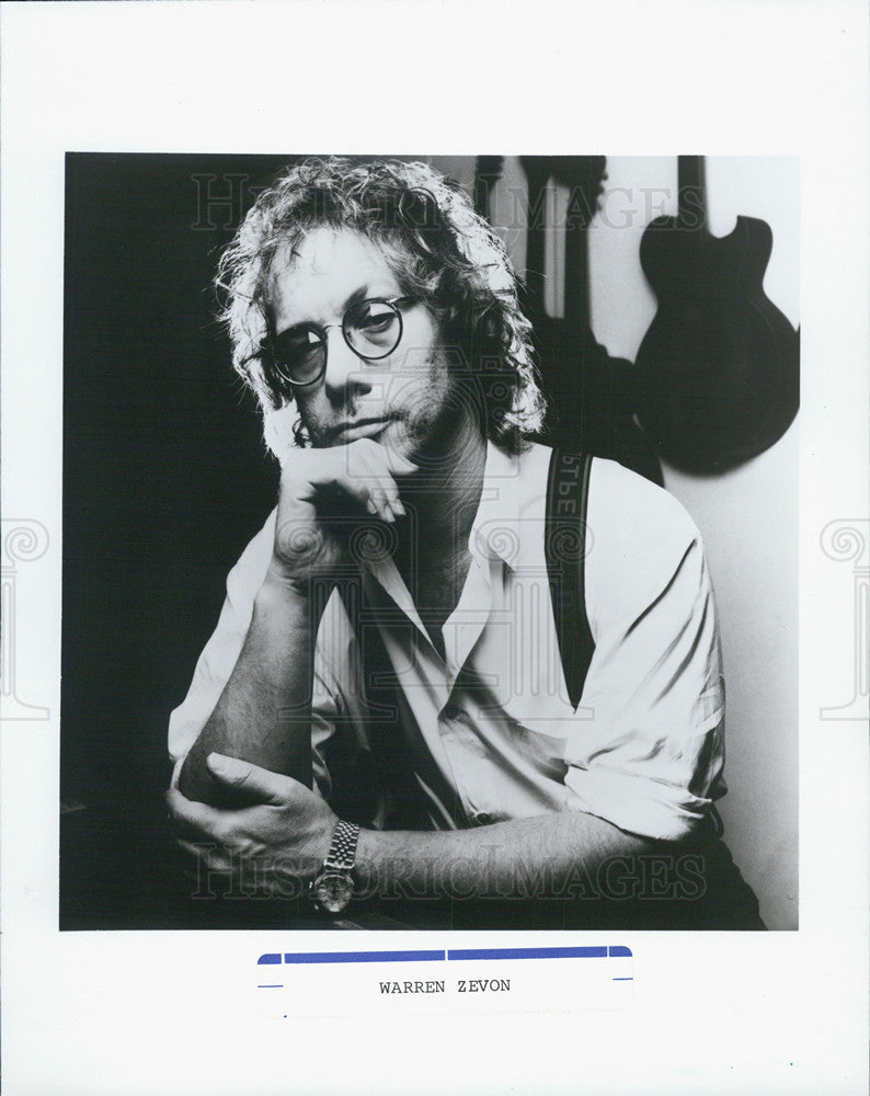 1995 Press Photo Warren Zevon Musician Something Happens - Historic Images