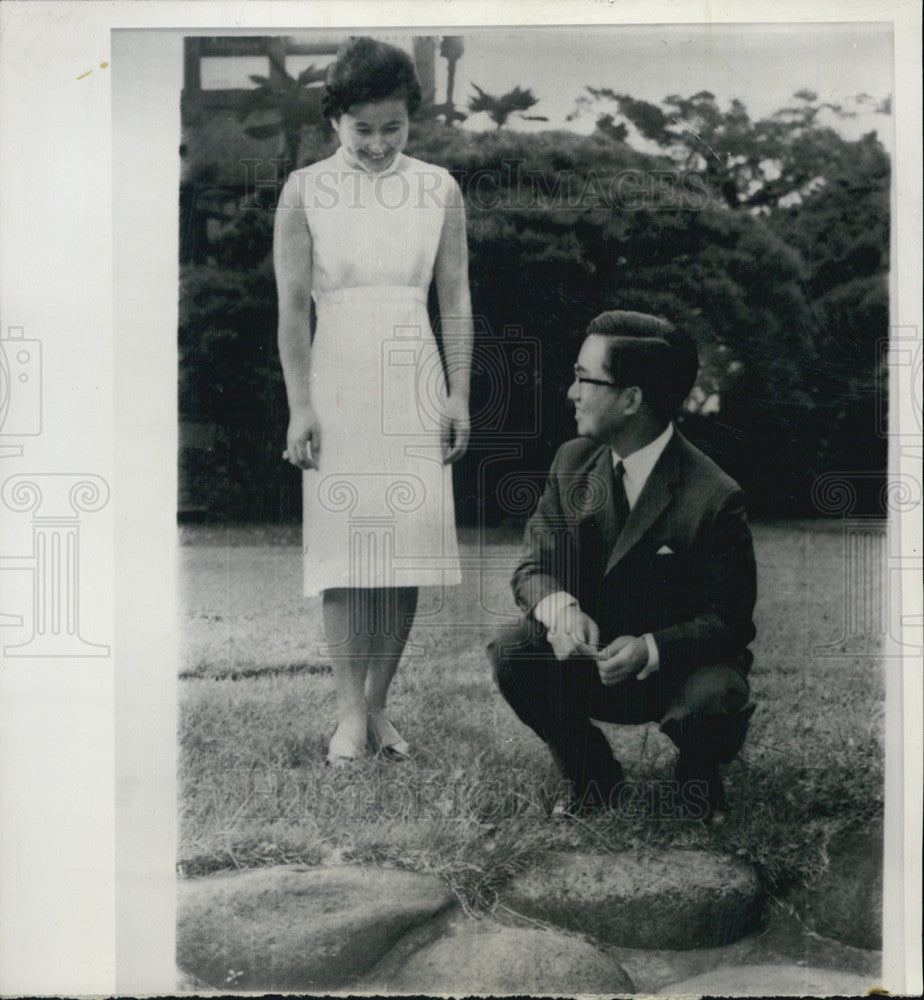 1964 Press Photo Prince Yoshi of Japan and fiancee Hanako Tsugaru - Historic Images