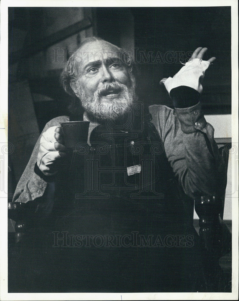 1975 Press Photo  Actor Yuri Rasovsky - Historic Images