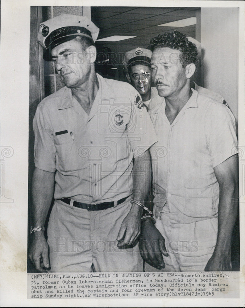 1965 Press Photo Roberto Ramirez,cuban fisherman arrested for murder - Historic Images