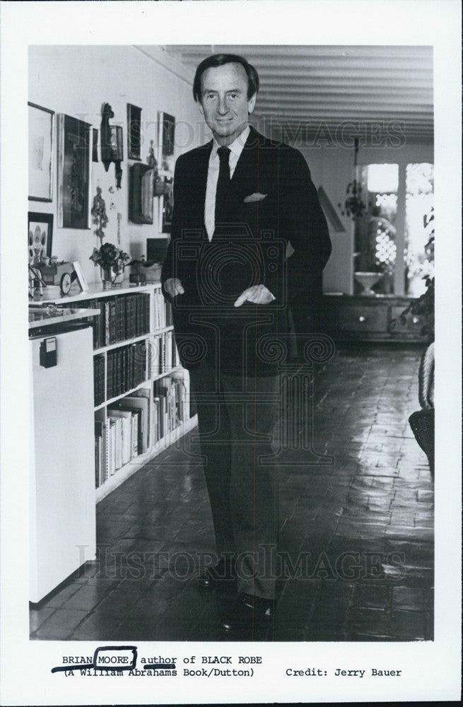 1985 Press Photo Author Brian Moore of &quot;Black Robe&quot; - Historic Images