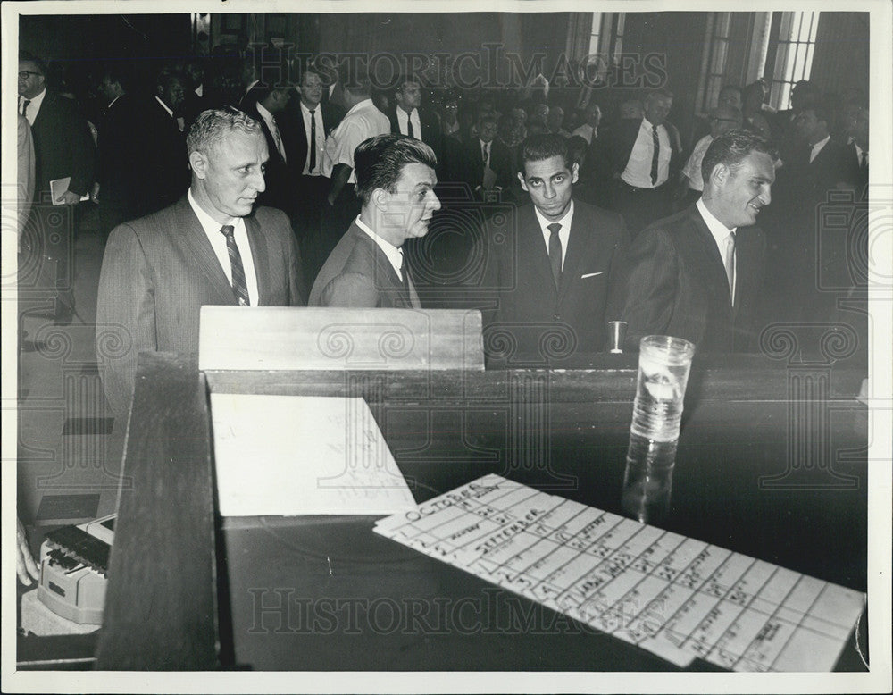 1964 Press Photo Robert Osnoss Anthony Pacelli Ernest Raguso Bribery - Historic Images