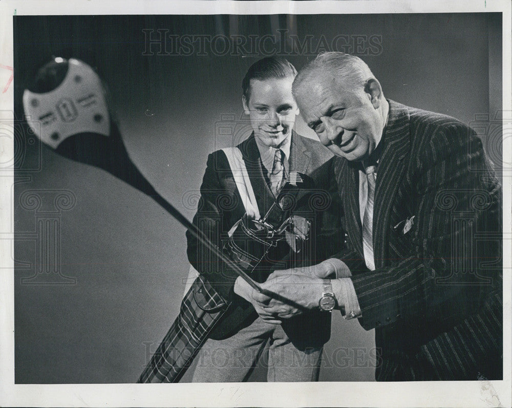 1971 Press Photo Marvin Boorama and Ben Orloff with Golf clubs - Historic Images