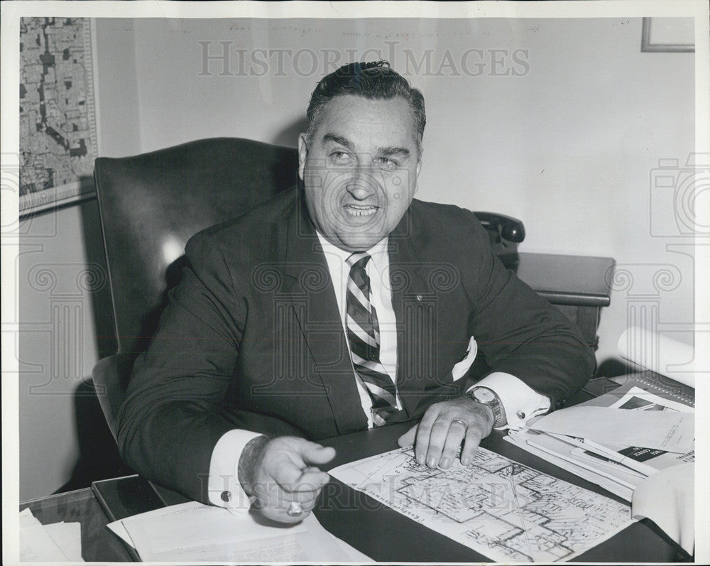 1963 Press Photo Patrick O&#39;Block, Cook County Civil Defense Director - Historic Images