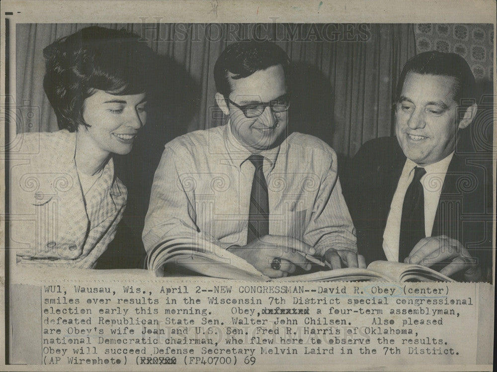 1969 Press Photo David R. Obey Wisconsin Congressman With Wife Jean And Senator - Historic Images