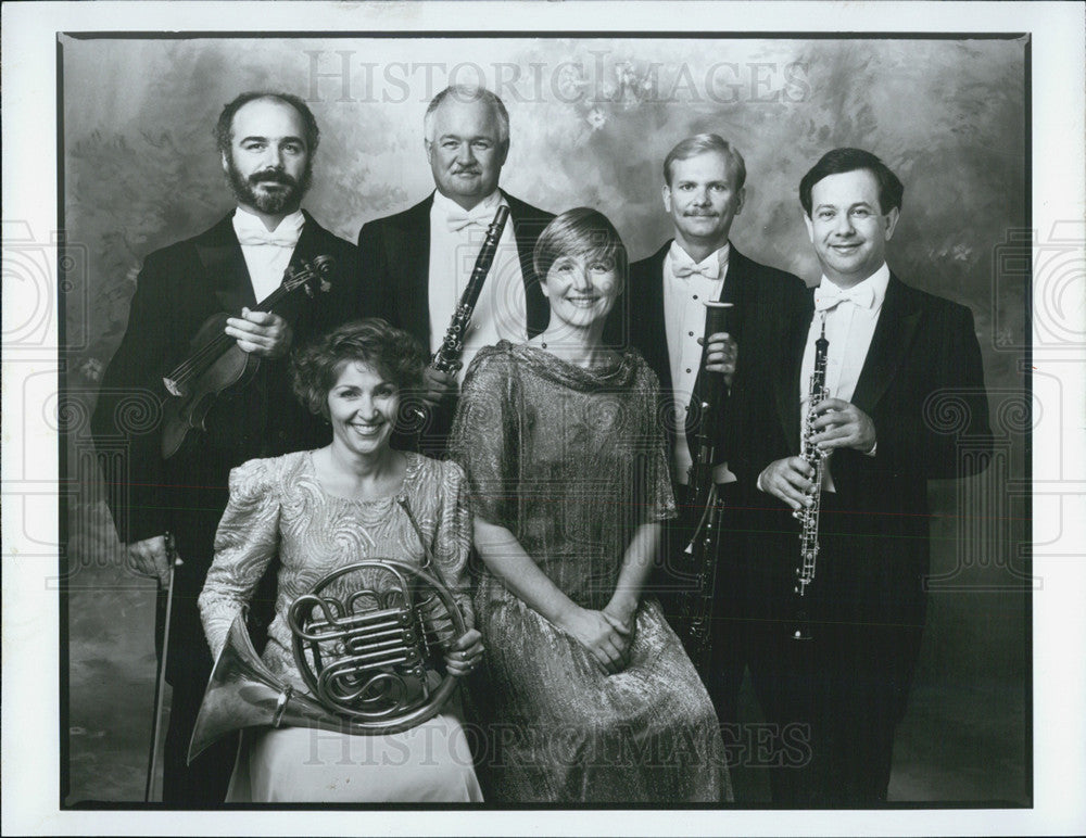 1993 Press Photo Chicago Chamber Musicians Gail Williams And Deborah Sobol - Historic Images