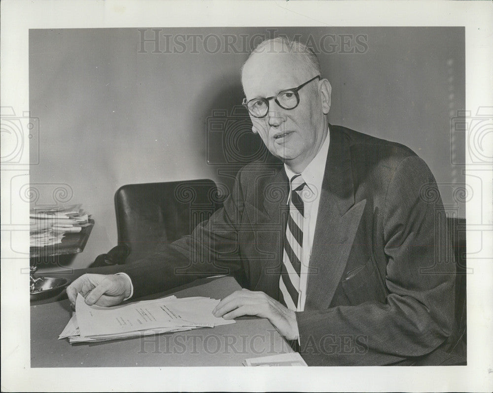 1966 Press Photo J. Chalmers O&#39;Brien President State Street Lighting Association - Historic Images