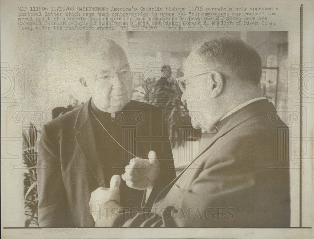 1968 Press Photo Cardinal Patrick O&#39;Boyle and Bishop Joseph M. Mueller - Historic Images