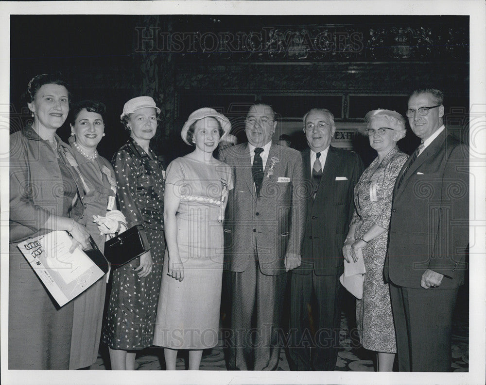 1956 Press Photo The Women&#39;s Division Of The Chicago Host Committee - Historic Images