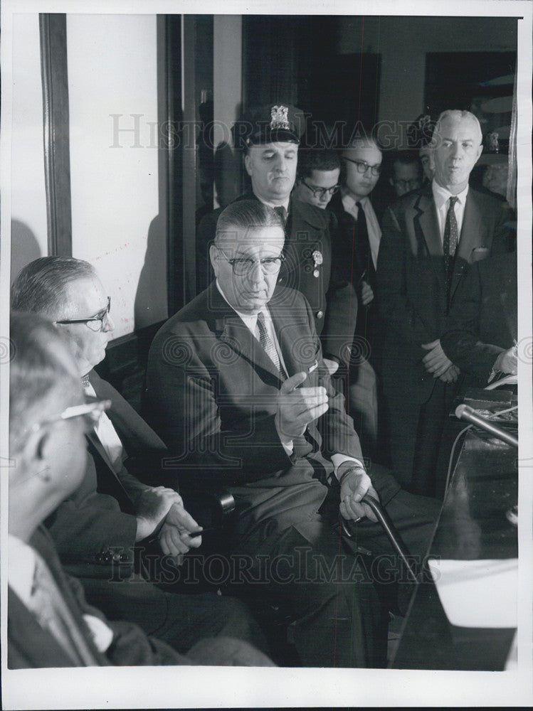 1960 Press Photo Walter Hiller Chicago Illinois - Historic Images