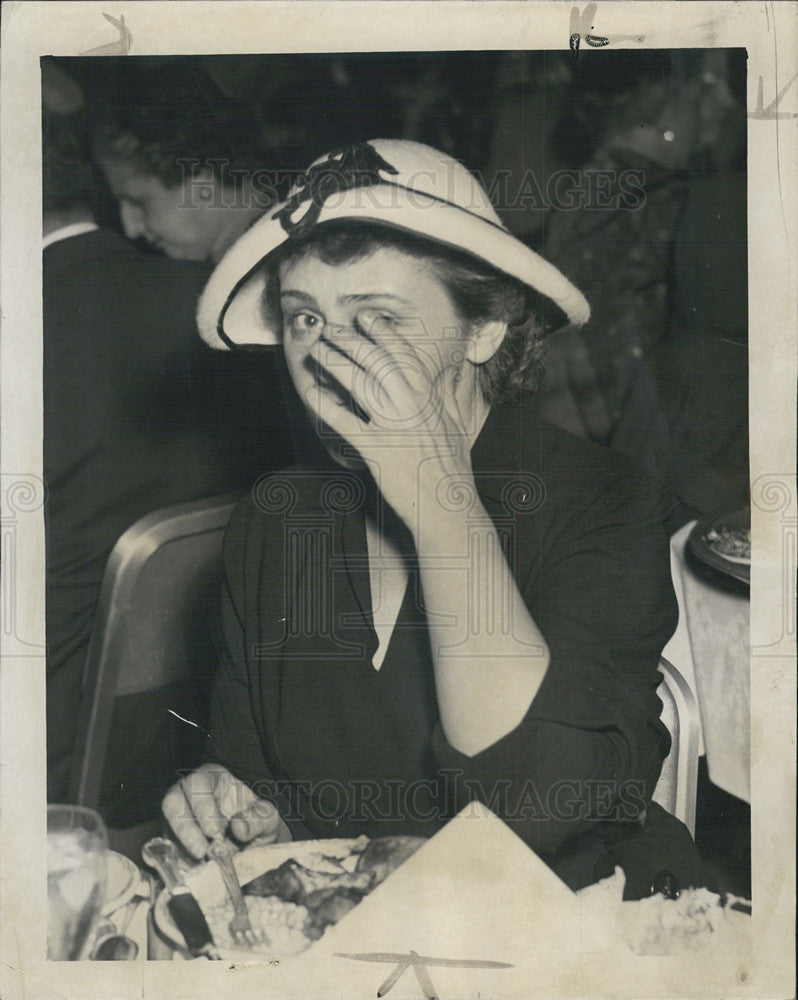 1952 Press Photo Mrs. Borden Stevenson, former wife of Gov. Stevenson - Historic Images