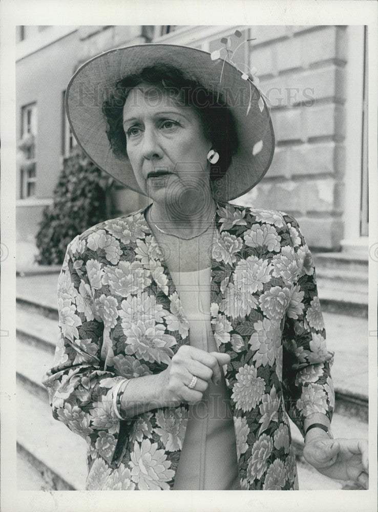 1986 Press Photo Jean Stapleton Star Agatha Christie&#39;s &quot;Dead Man&#39;s Folly&quot; CBS TV - Historic Images