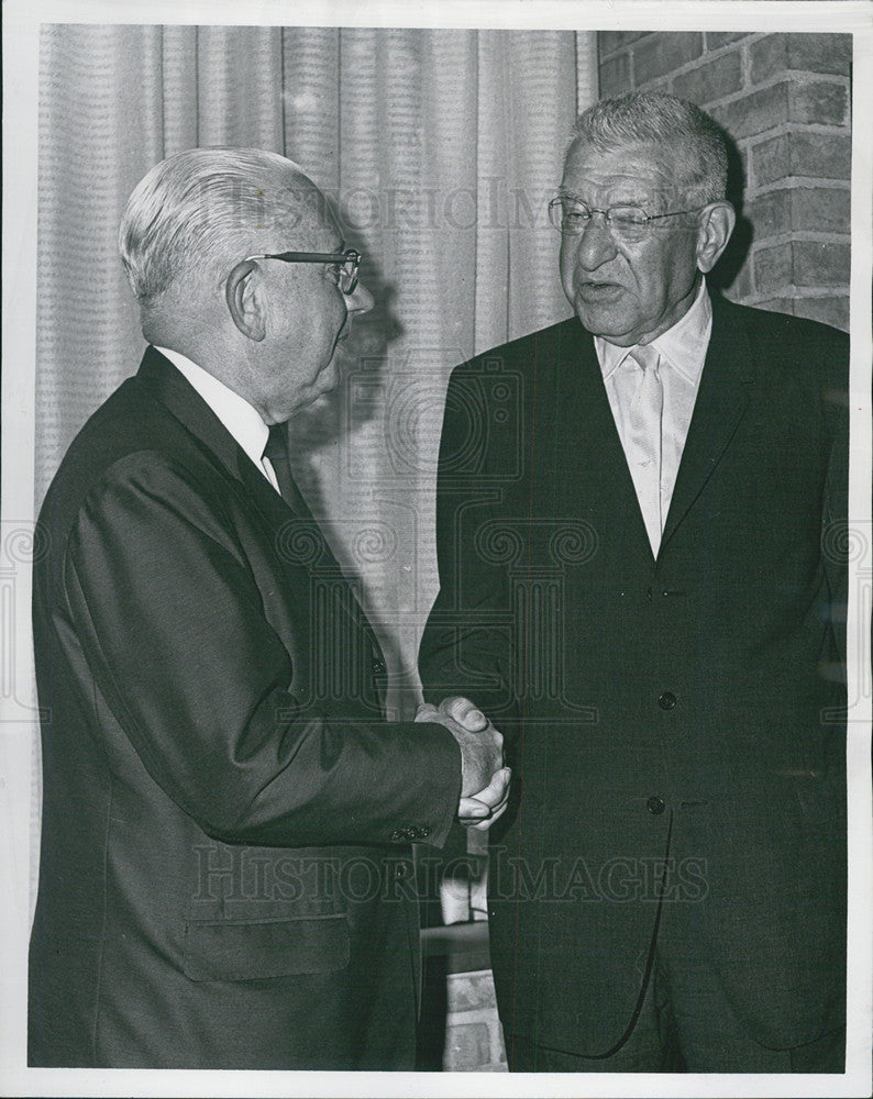 1986 Press Photo Dr. Hurst R. Anderson pres. of AU with Arthur E. Meyerhoff - Historic Images