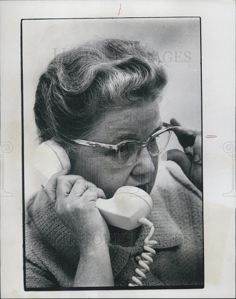 1970 Press Photo Mrs. Edith Oakes executive director Visiting Nurse Assn Chicago - Historic Images