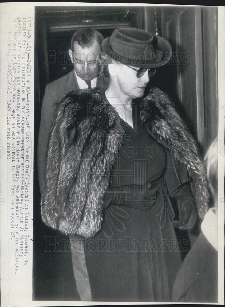 1945 Press Photo Lady Eunice Oakes - Historic Images