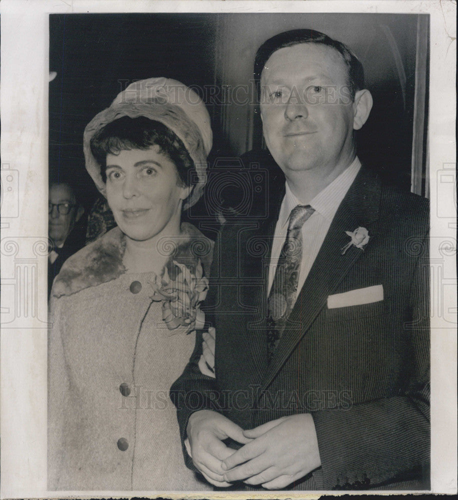 1962 Press Photo Conor Cruise O&#39;Brien, Former Irish Diplomat &amp; Maire Macentee - Historic Images