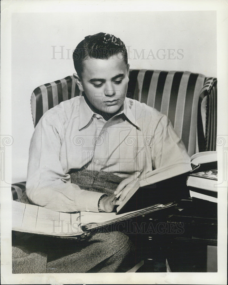 1944 Press Photo Mickey O&#39;Day in The Parker Family - Historic Images