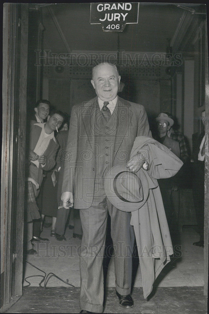 1949 Press Photo Alderman Walter J. Orilkowski testifies about illegal bingo gam - Historic Images