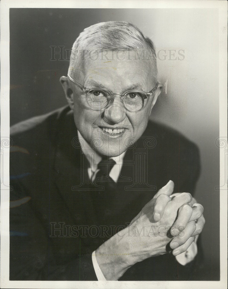 1966 Press Photo Dr. Peter Odegard hosts Continental Classroom - Historic Images