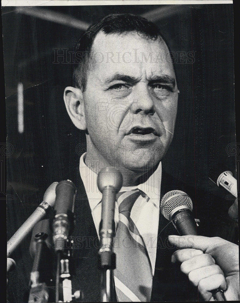 1971 Press Photo Norman Swenson President Cook County Teachers Union - Historic Images