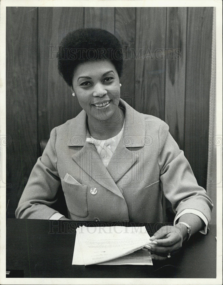 1970 Press Photo Mrs Murrell Syler Director Chicago Committee Urban Opportunity - Historic Images