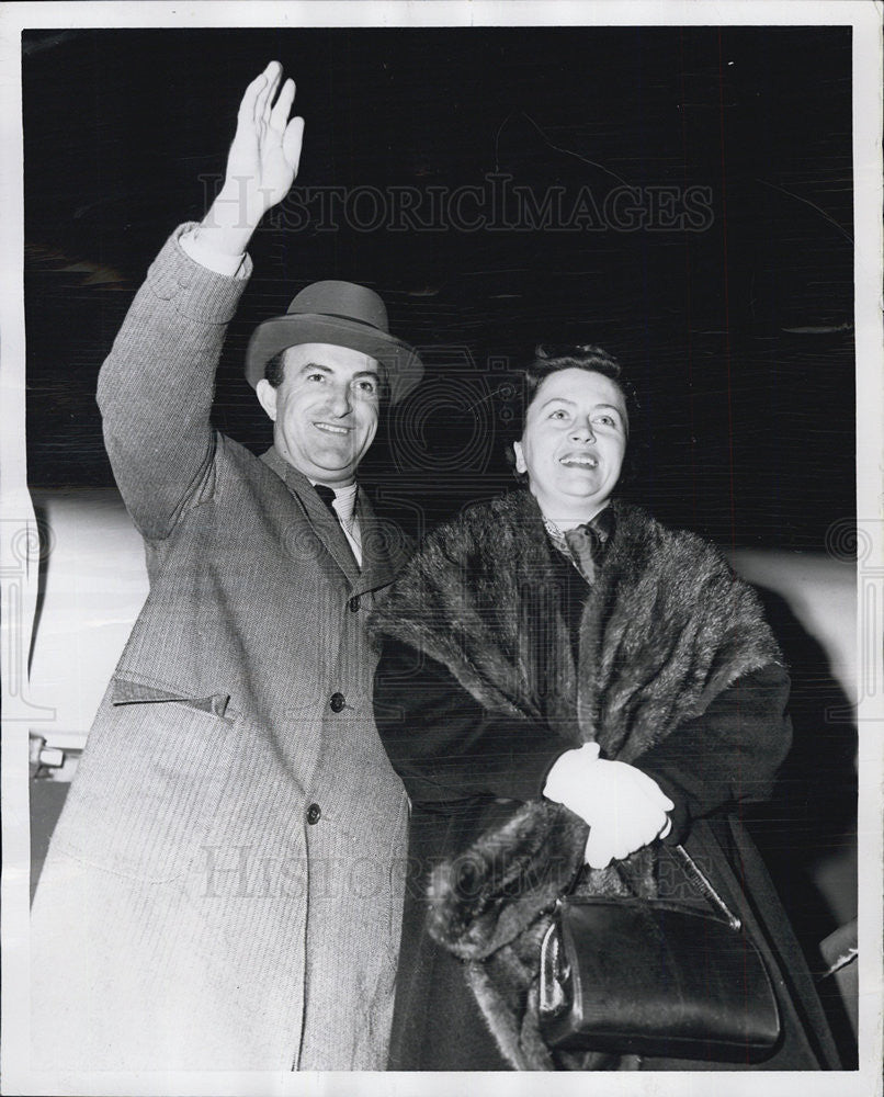 Press Photo Mr. Mrs. Vladimir Popovic Yugoslavia Ambassador - Historic Images