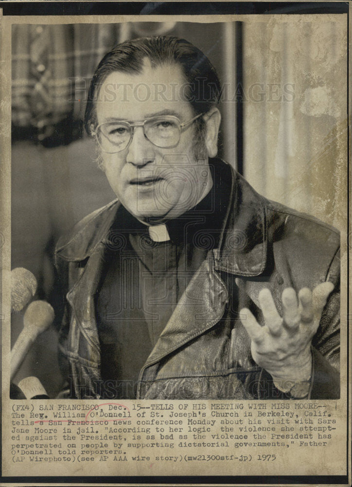 1975 Press Photo Rev. William O&#39;Donnell St. Joseph&#39;s Church Berkeley California - Historic Images