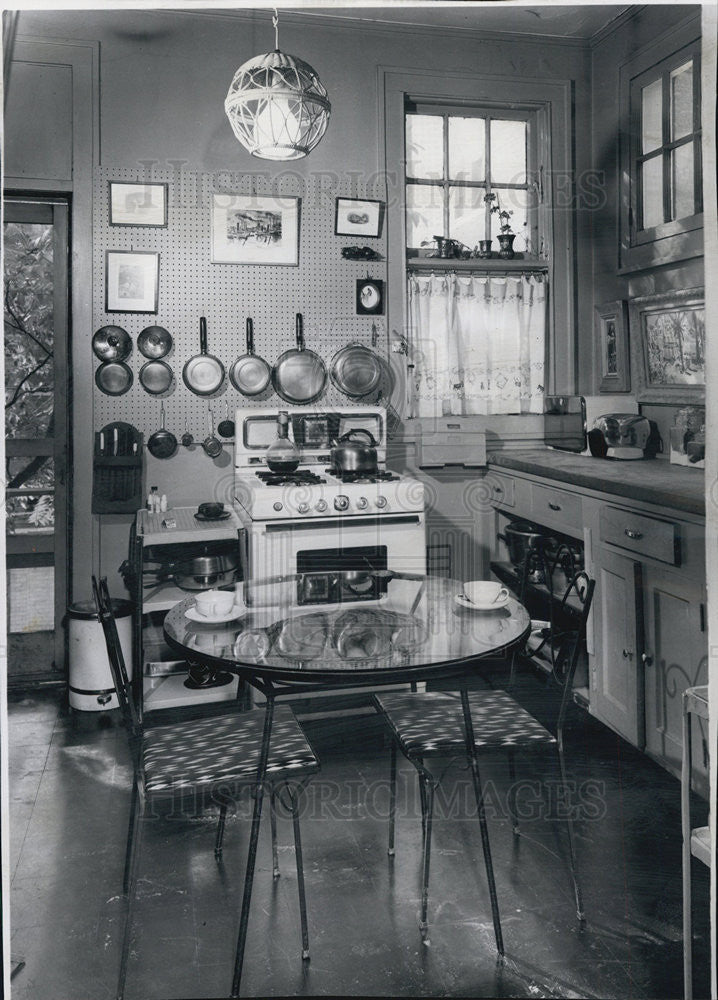 1960 Press Photo Pat Osclschlaeger&#39;s Kitchen - Historic Images