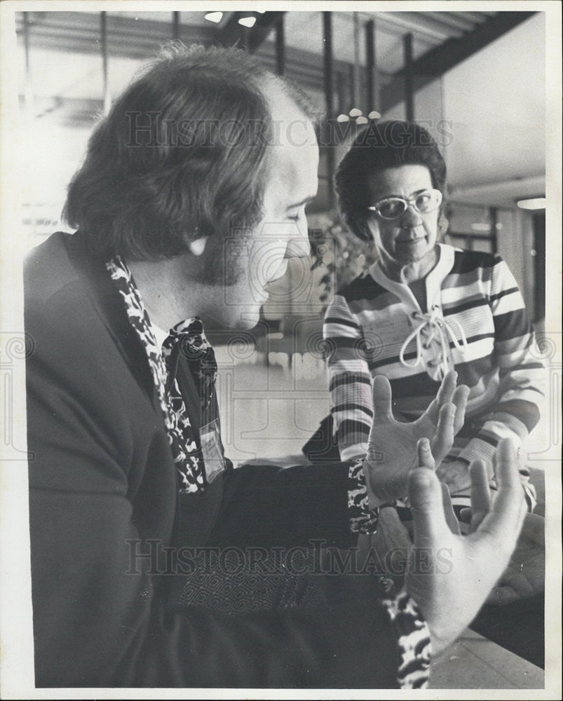 1973 Press Photo Dr. Eileen O&#39;Ferrell Psychic Bill Boshers - Historic Images