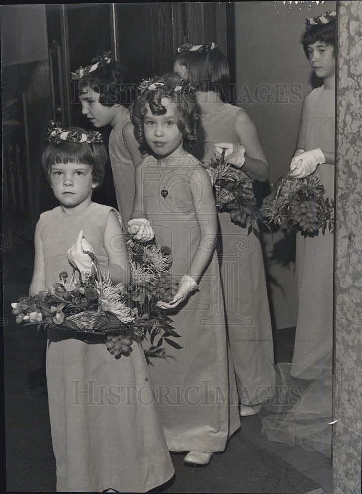 1967 Press Photo Sullivan McGuire Wedding Junior Bridesmaids St. Francis Xavier - Historic Images