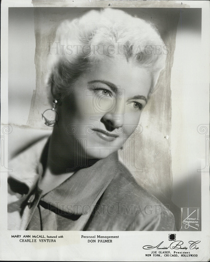 1956 Press Photo of singer Mary Ann McCall of Charlie Ventura band - Historic Images