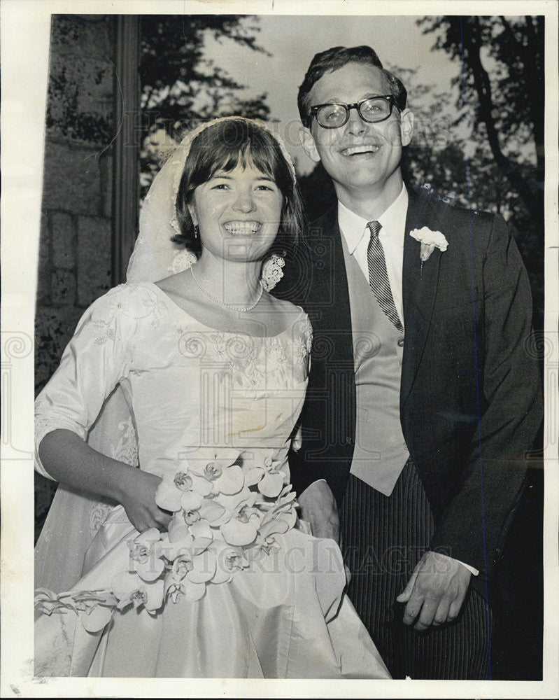 1965 Press Photo Mr. and Mrs. Richard Eldridge Maltby Jr. in Chicago. - Historic Images