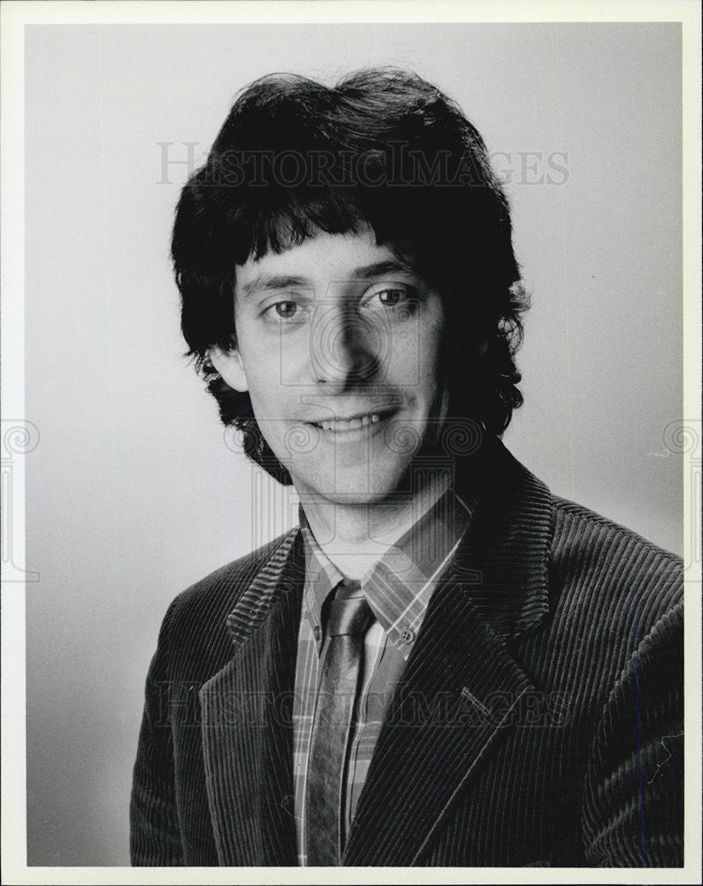 Press Photo Stern executive vice president director - Historic Images