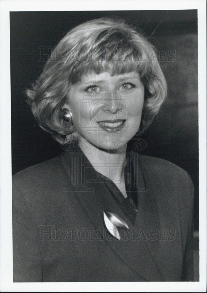 1996 Press Photo Diane C. Swonk Deputy Chief Economist First Chicago NBD Corp. - Historic Images