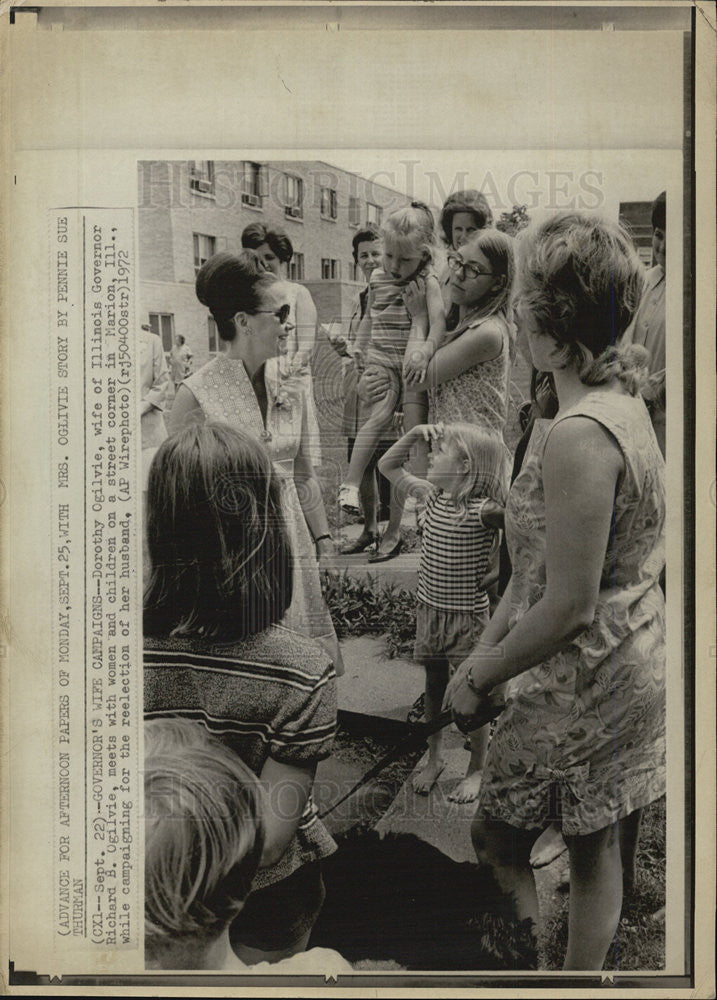 1972 Press Photo Dorothy Ogilvie Campaigning Illinois - Historic Images