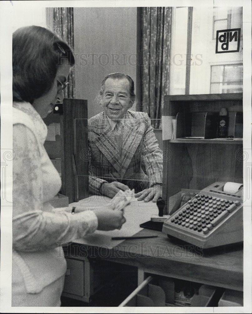 1976 Press Photo - Historic Images