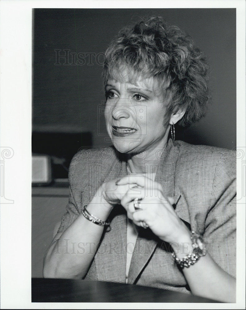 1992 Press Photo Susan Suter Chicago Family Services Illinois - Historic Images