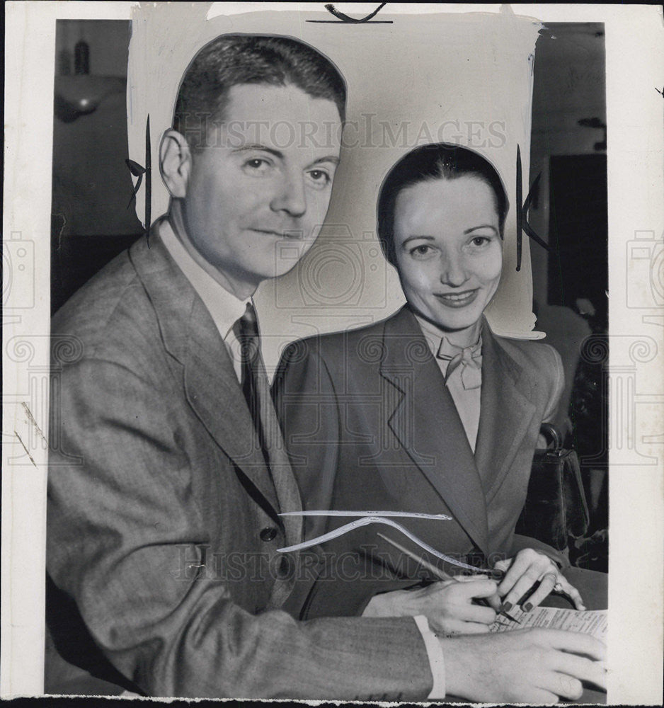 1953 Press Photo John Allen Andre Major Wife Thomasina - Historic Images