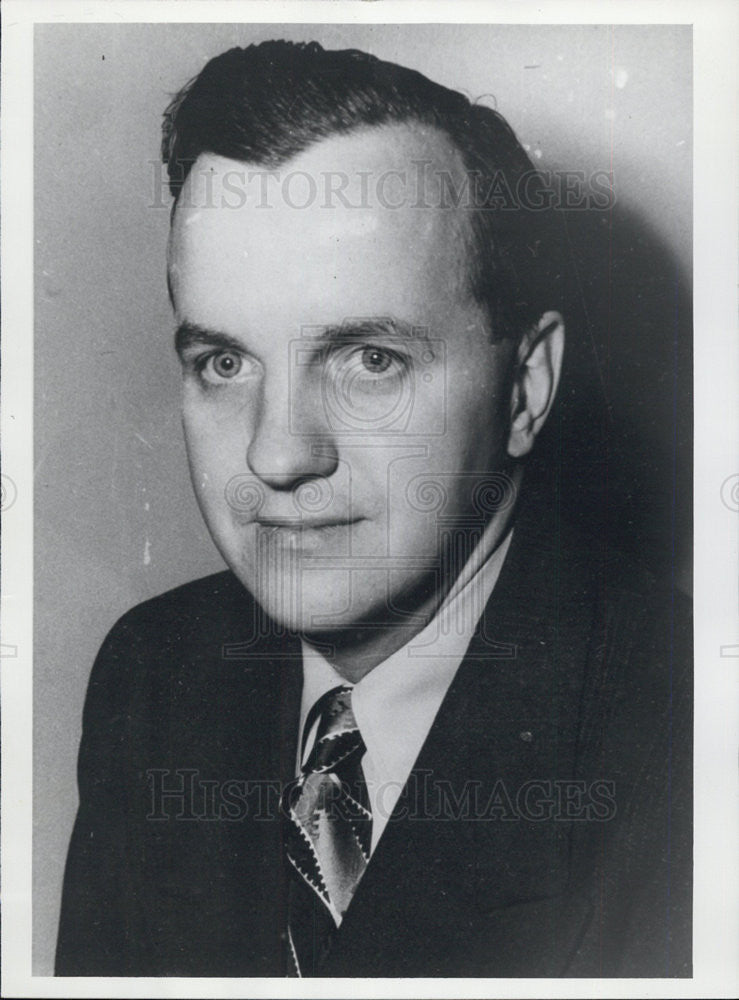 Press Photo James O. Supple reporter - Historic Images