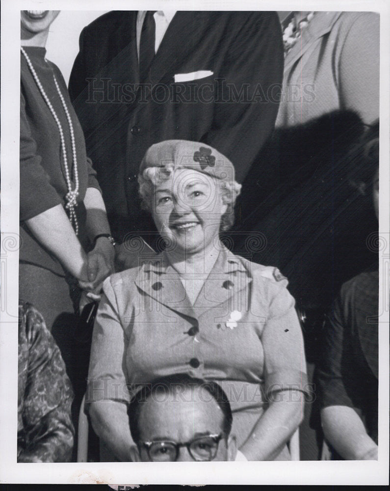 1961 Press Photo Mrs. Melissa McMichael named Volunteer of the Year - Historic Images