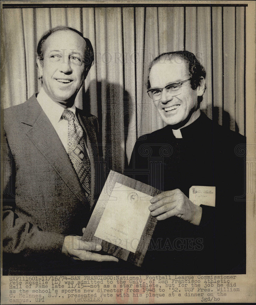 1974 Press Photo Pete Rozelle/University San Francisco Athletic Hall Fame - Historic Images