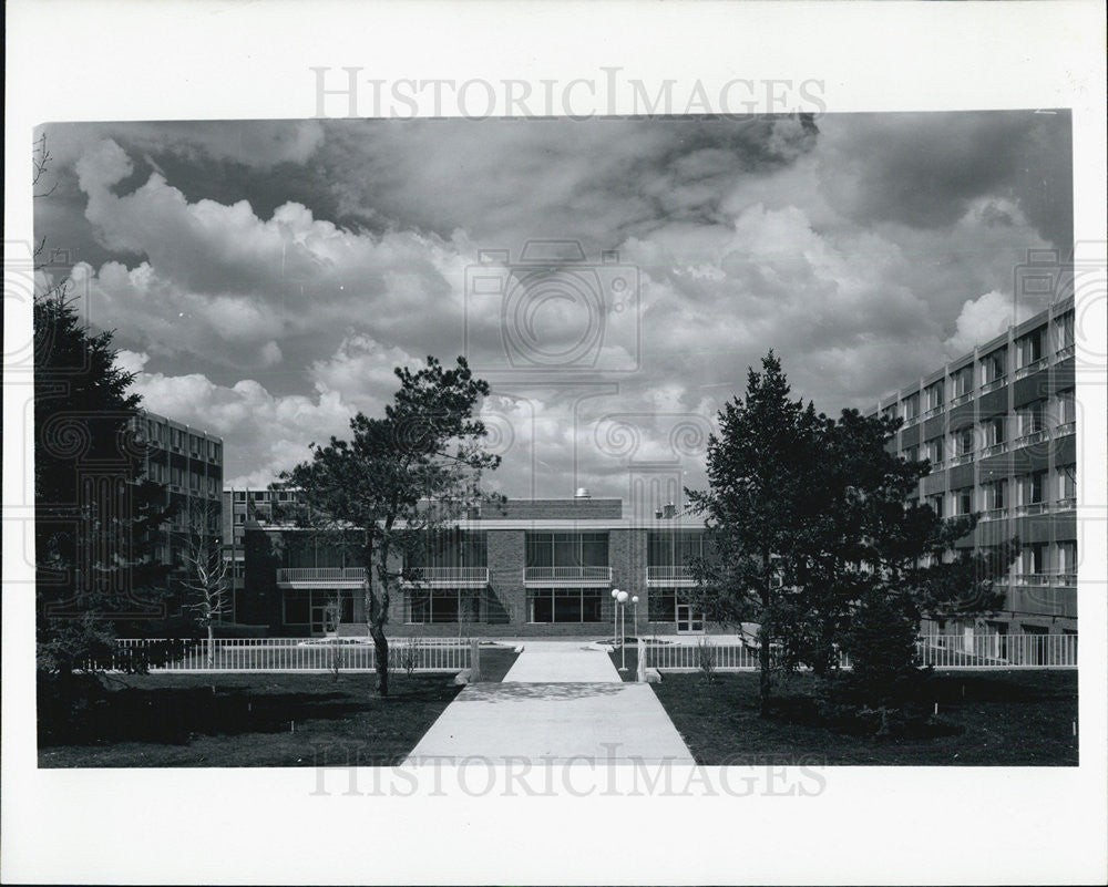 1965 Press Photo University Illinois Urbana resident halls - Historic Images