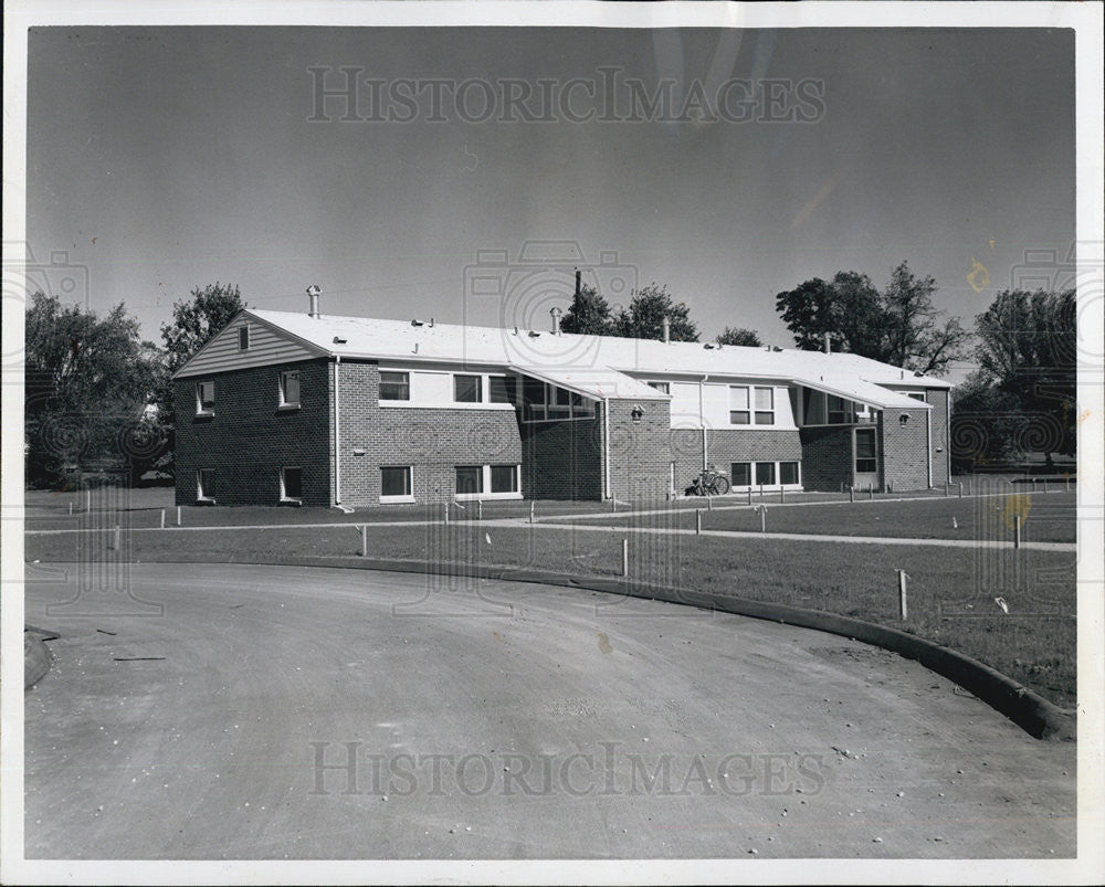 1959 Press Photo University Of Illinois Orchard Place Apartments For Students - Historic Images