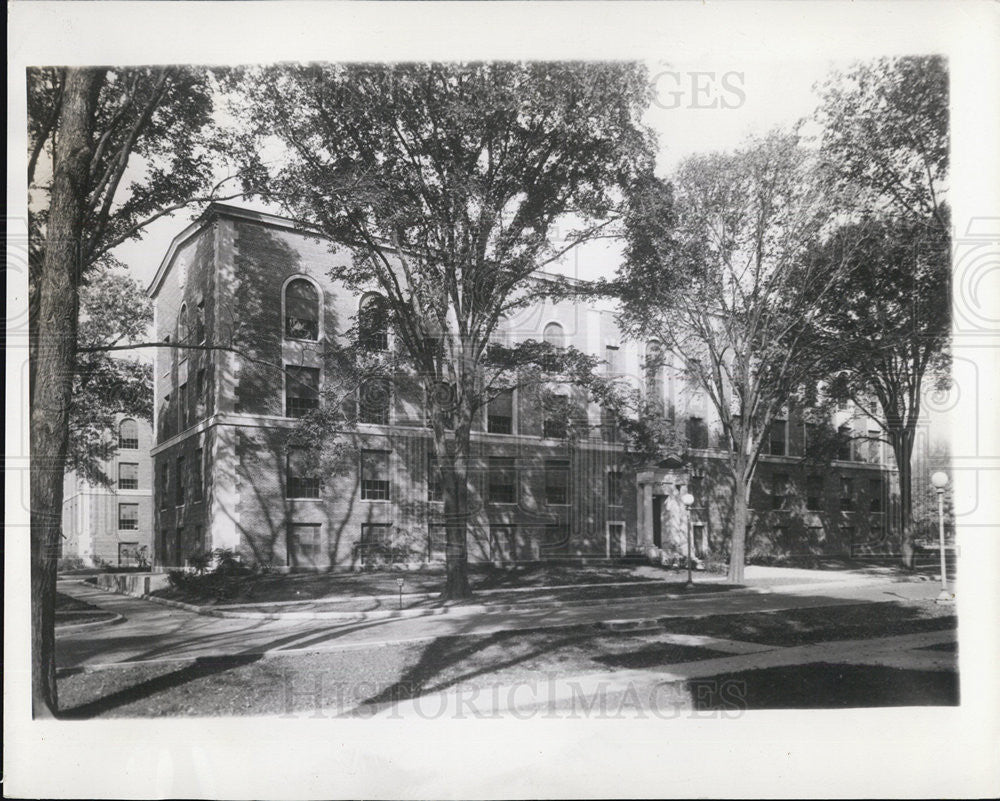 1939 Press Photo Materials Testing Laboratory At University Of Illinois Campus - Historic Images