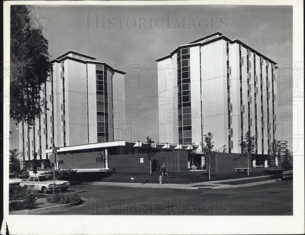 Press Photo University Of Denver Centennial Residence Halls Exterior Colorado - Historic Images