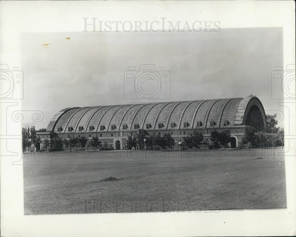 Press Photo Armory Building At University Of Illinois In Urbana Illinois - Historic Images