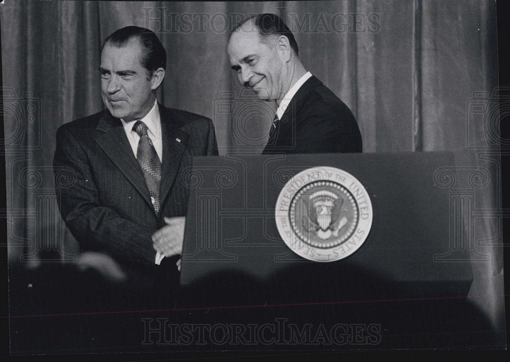 1971 Press Photo President Nixon, Blaine J. Yarrington, President, National 4-H - Historic Images