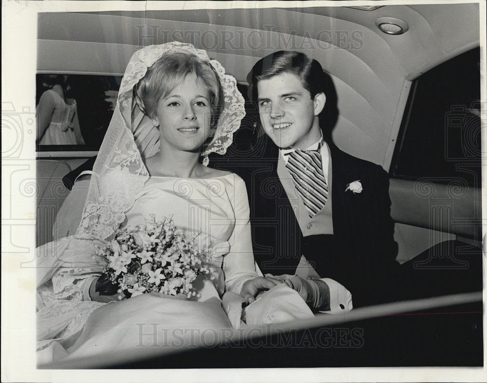 1966 Press Photo Mr. and Mrs. David J. Miller of Winnetka, IL - Historic Images