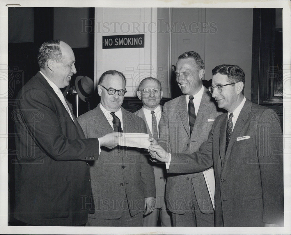 1961 Press Photo Judge Dunnes Court - Historic Images