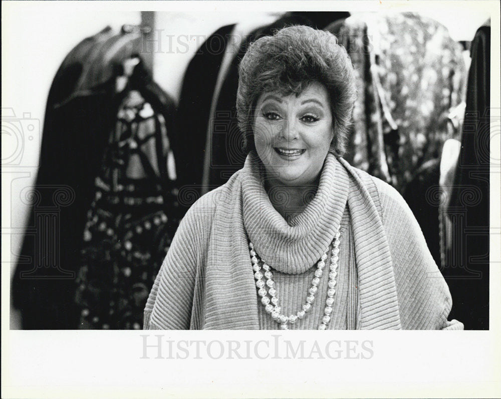1966 Press Photo Nancye Radmin Owner Of "The Forgotten Woman" Dress Shop - Historic Images
